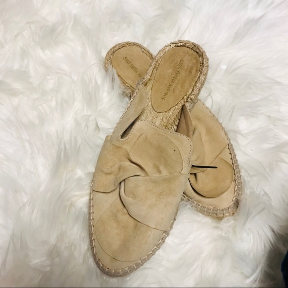 Saks Fifth Avenue espadrilles - Picture 1 of 3